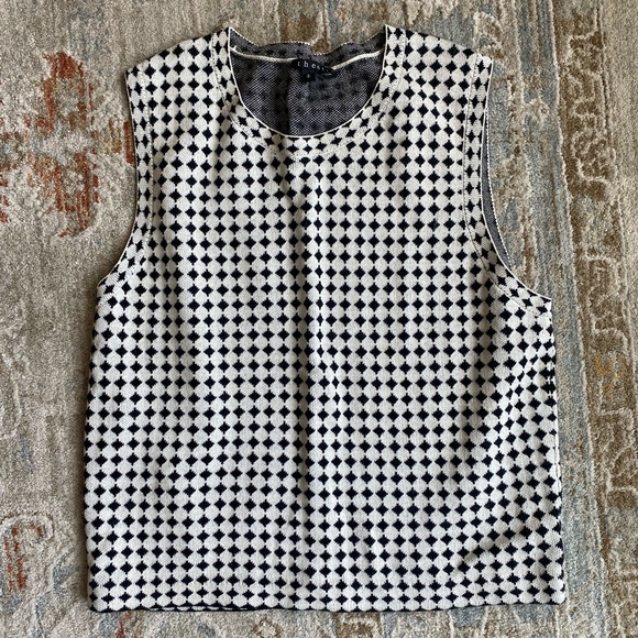 Theory sweater vest - Picture 1 of 3